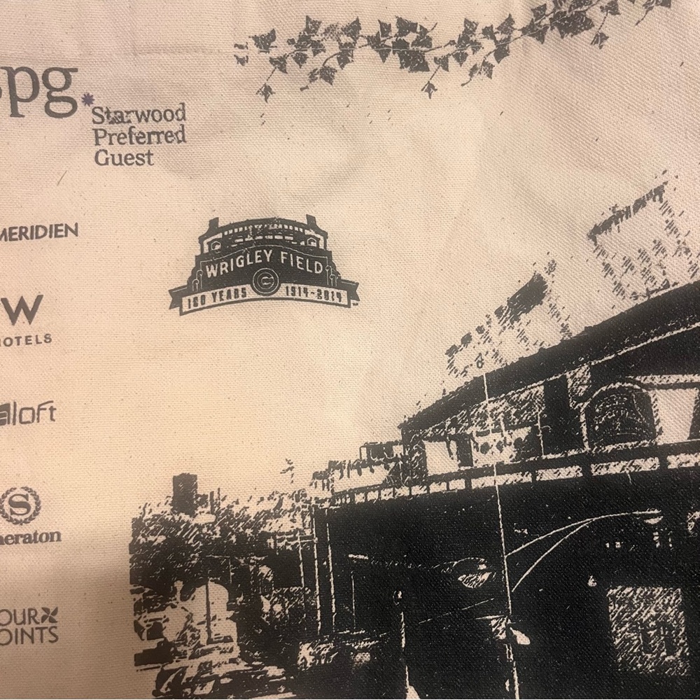 Canvas Tote Bag with Vintage Stadium Print - Beige‎ - Picture 2 of 3